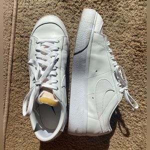 Nike Womens Blazer Low Platform